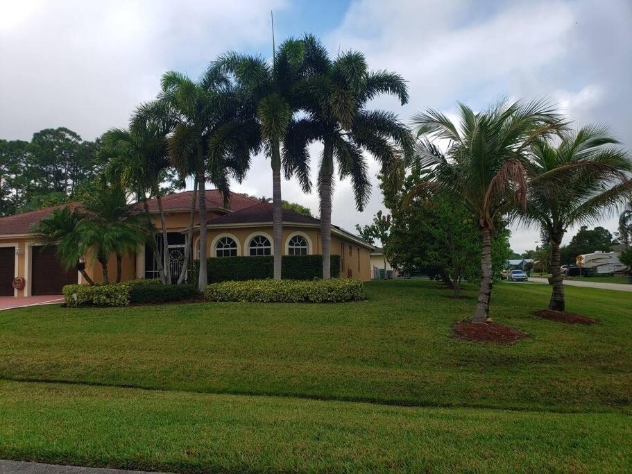 Charming Vacation Home In Port St Lucie. Port St. Lucie Экстерьер фото